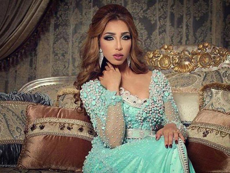 اضغط لمشاهدة الفيديو: هجوم حاد على دنيا بطمة وزوجها بسبب تخويف ابنتهما